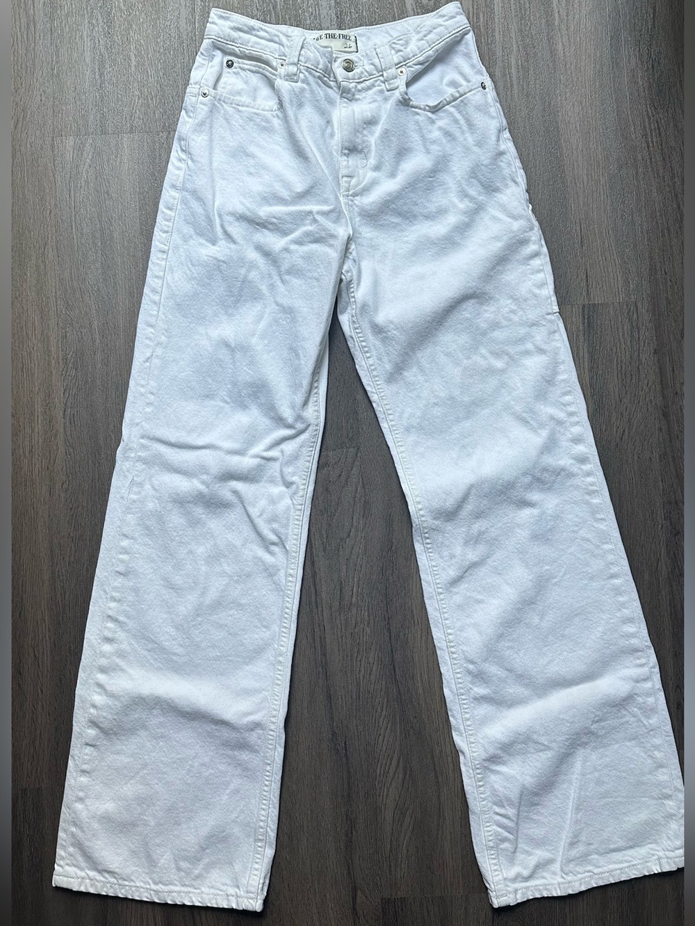 We The Free Tinsley Baggy High Rise Straight Leg White Jeans Women’s Size 26